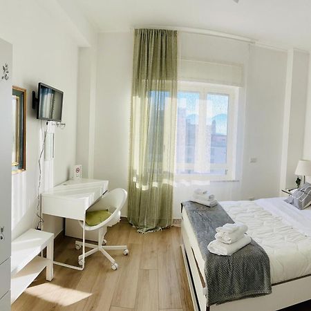 Vivina_081 Otel Napoli Dış mekan fotoğraf