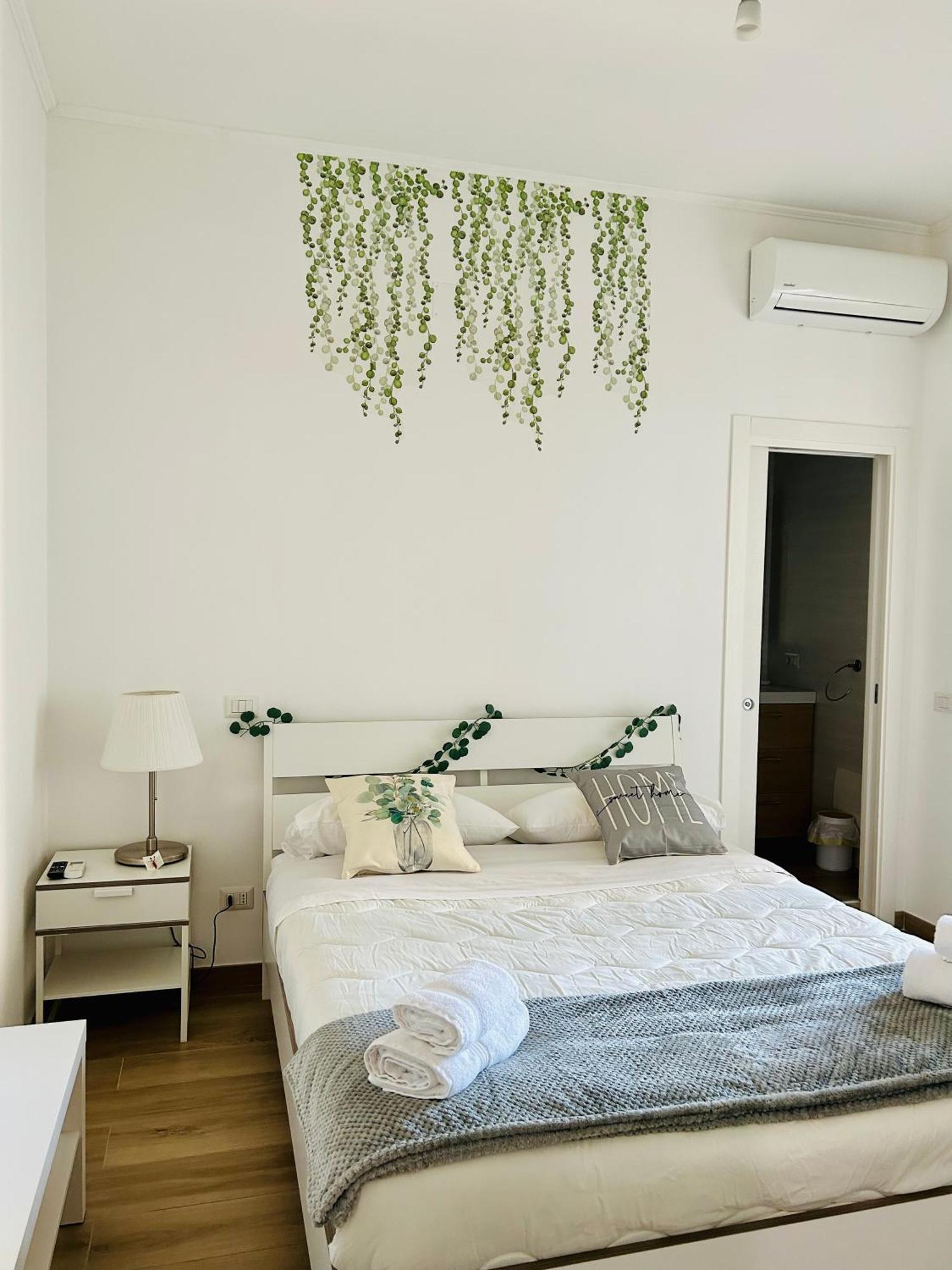 Vivina_081 Otel Napoli Dış mekan fotoğraf